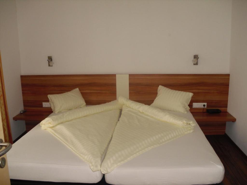 Haus Stampfer Otel Weissensee Oda fotoğraf